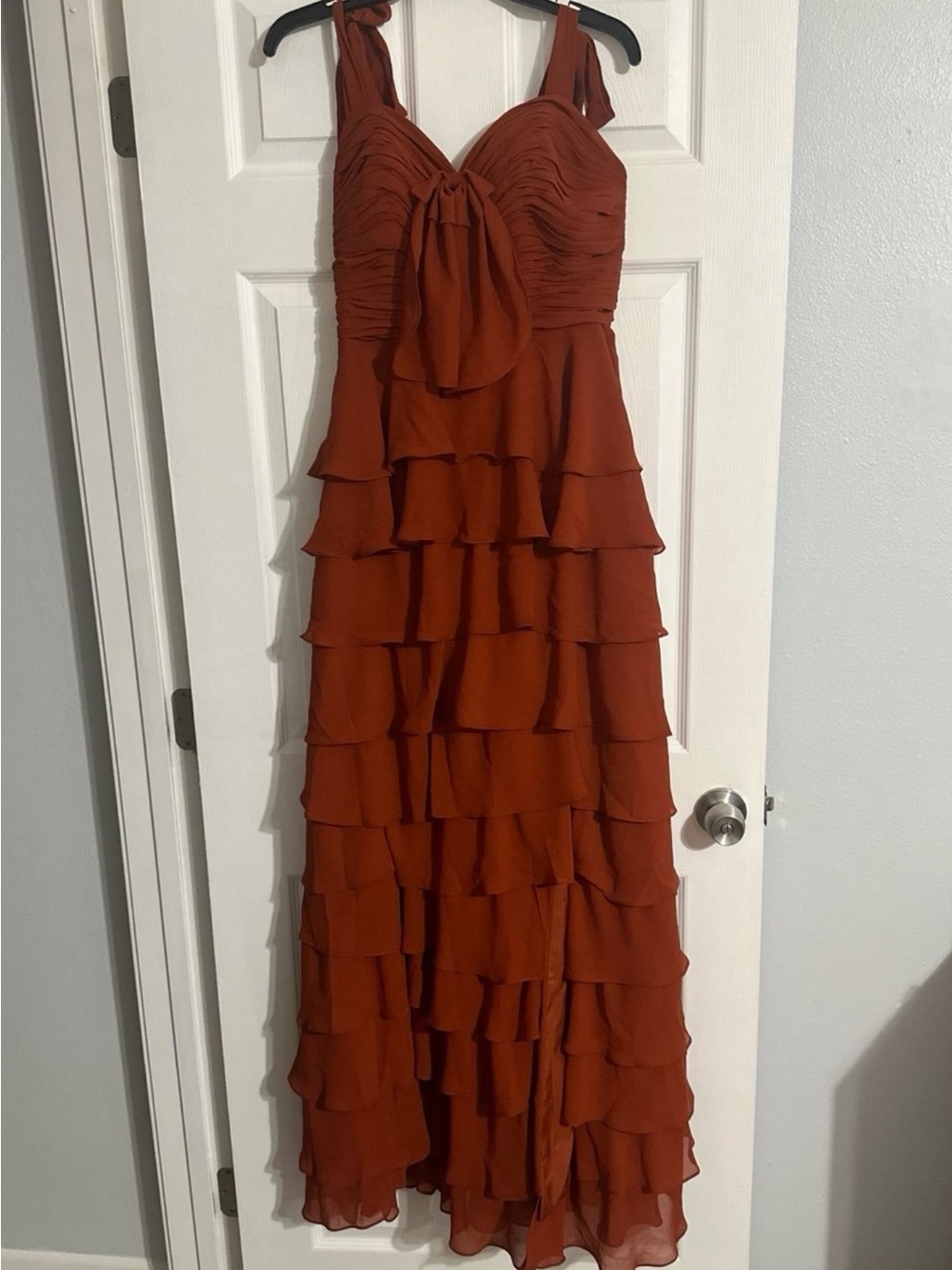 Women's Ruffle Chiffon Prom Dresses Strapless Tiered Formal Gown with Slit - Picture 2 of 6